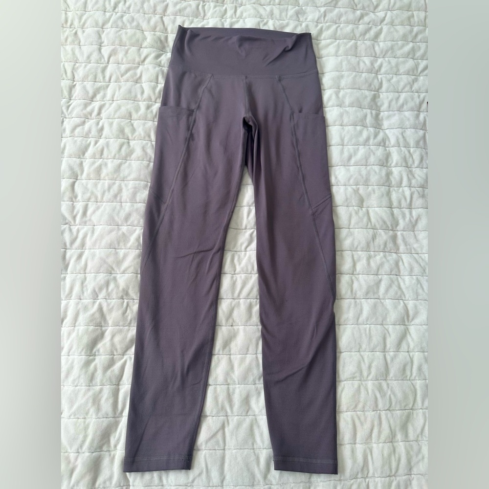 Fleo reverie leggings, Shark